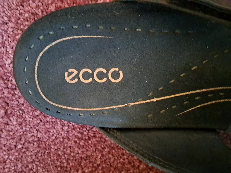 ECCO Sandalen Damen Gr. 41 Schwarz Praktisch Freizeit 5
