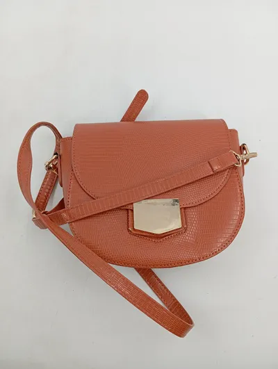 Laura Biagiotti Damen Umhängetasche Orange Kroko-Optik Modern Klein