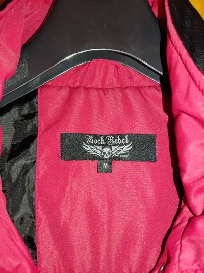 Rock Rebel by EMP Damen Winterjacke Rot Kunstleder Kapuze Gr. M