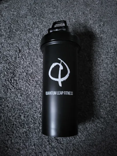 Quantum Leap Fitness Shaker Flasche Schwarz 750ml Kunststoff Sport Trinkflasche