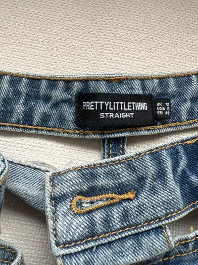 PrettyLittleThing Damen Jeans Straight Leg Blau Gr. 38 W29 High Waist
