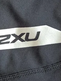 2XU Damen Sport Leggings Schwarz Gr. S W28 L22 4