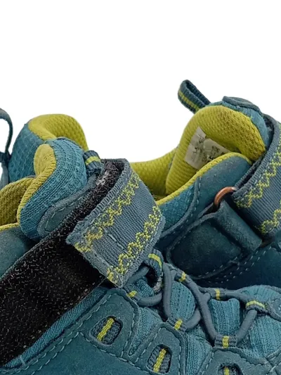 Meindl Kinder Outdoorschuhe Wanderschuhe Petrol Gr. 28 Nässeschutz