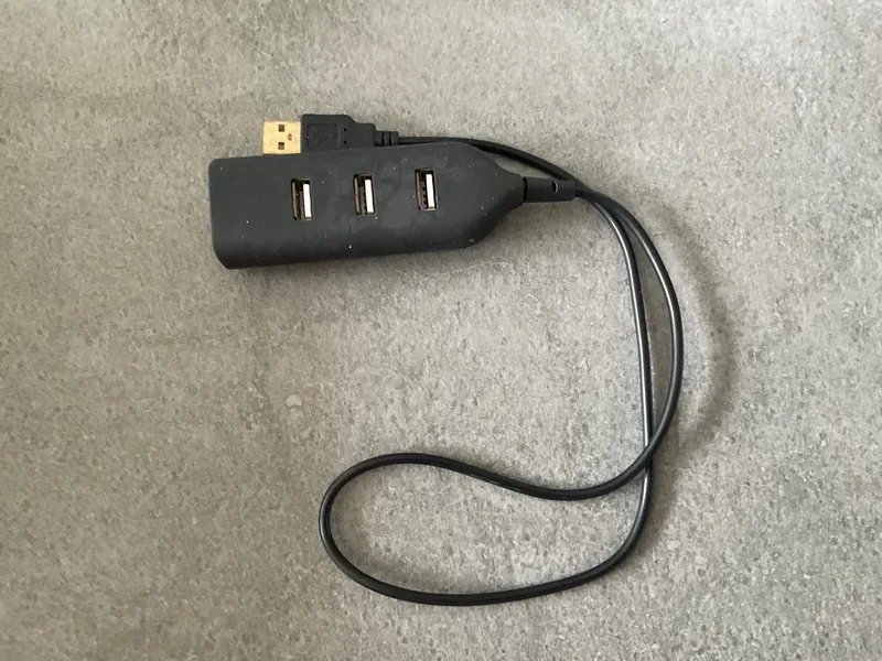 CSL USB 2.0 Hub 4 Port Schwarz Kabelgebunden Adapter Verteiler PC Laptop 4