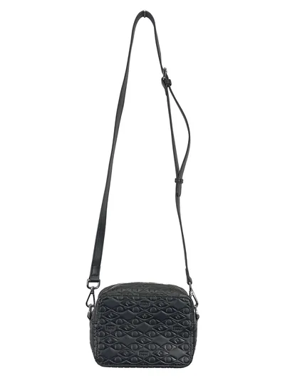 PEQUS Damen Umhängetasche Schwarz Modern Logo-Prägung 20x15cm