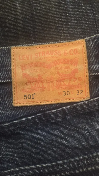 Levi's 501 Herren Jeans Straight Leg Blau W30 L32 Klassisch Baumwolle