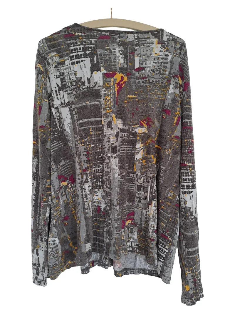 Cavita Damen Strickjacke Viskose Gr. 50/5XL Modern Mehrfarbig 2