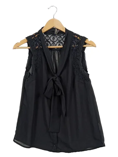 DELUXURIOUS Damen Bluse Schwarz Spitze Schleife Gr. 34/XS Elegant