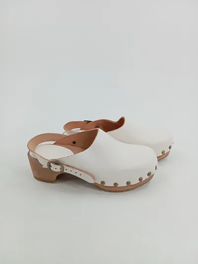 Bonpoint Kinder Pantoletten Clogs Weiß Gr. 31 Casual