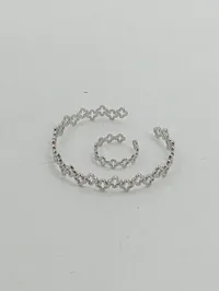 Heideman Damen Schmuckset 2-teilig Armreif Ring Silber Blumen Elegant 2