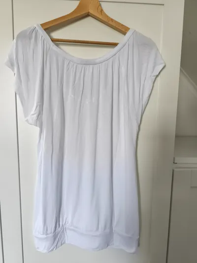 LASCANA Damen Unterkleid Shirt Gr. 40-42 Weiß Casual Viskose