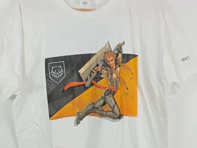 Gildan Herren T-Shirt Anime Motiv Battlecry Warzone Weiß L