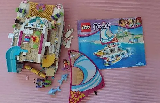 LEGO Friends 41317 Sonnenschein Katamaran Spielzeugboot Mehrfarbig ab 6 Jahre 1