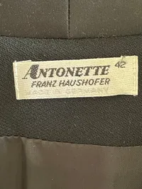 Antonette Franz Haushofer Damen Mantel Gr. 42/XL Schwarz Elegant 6