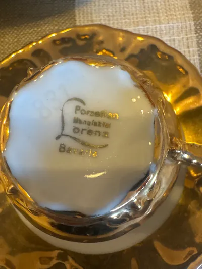 Lorenz Porzellan Tasse Untertasse Gold Luxuriös Festlich 11cm