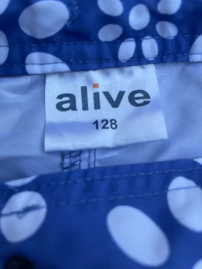 Alive Kinder Shorts Blumenmuster Blau Gr. 128 Casual Freizeit Polyester