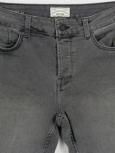 ONLY & SONS Herren Jeans Shorts W32 Grau Casual