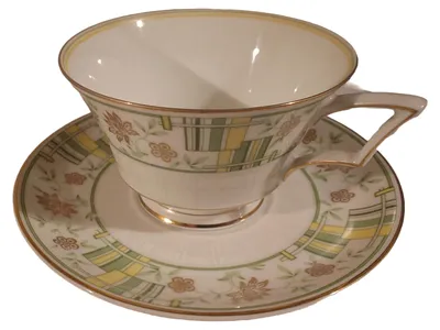 Krautheim Selb Bavaria Tasse mit Untertasse Art Deco Dekor 8080 Porzellan