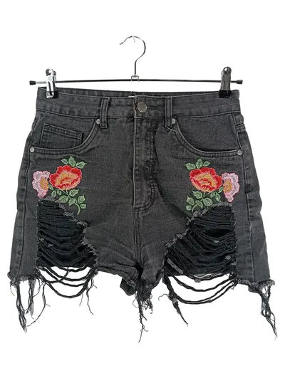 Cotton On Damen Jeans Shorts Gr. 38 Schwarz mit Stickerei & Fransen