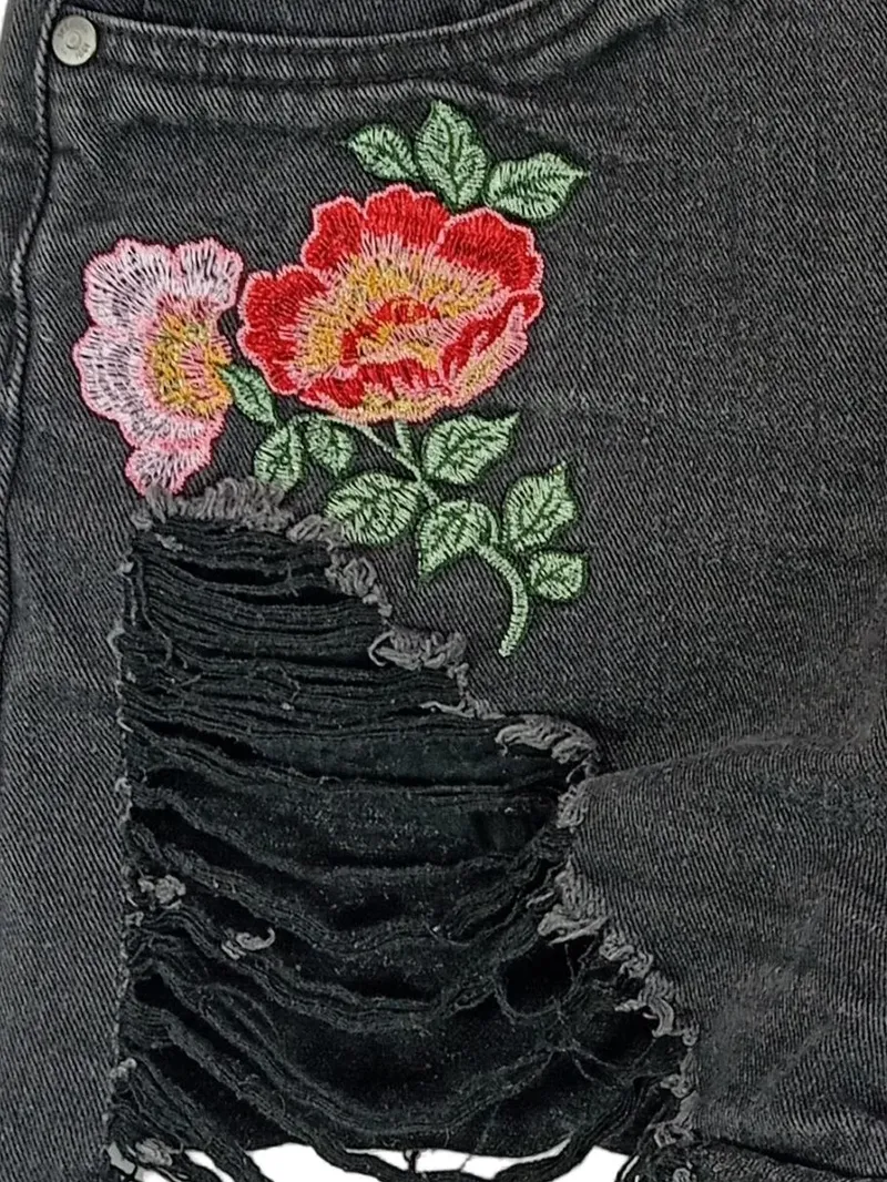 Cotton On Damen Jeans Shorts Gr. 38 Schwarz mit Stickerei & Fransen 4