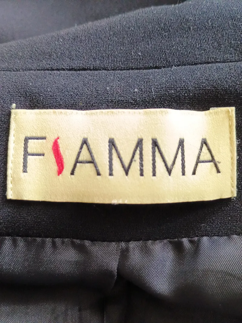 Fiamma Damen Winterjacke Klassisch Uni Schwarz 44/XXL Polyester 4