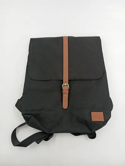 Johnny Urban Rucksack Schwarz Casual mit Lederriemen Damen Herren