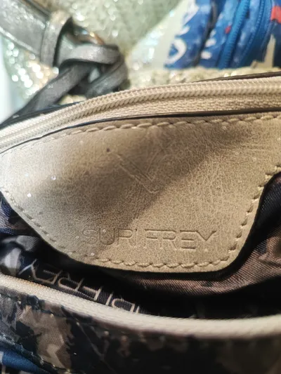 SURI FREY Umhängetasche Damen Grün Stroh Quaste Crossbody Bag