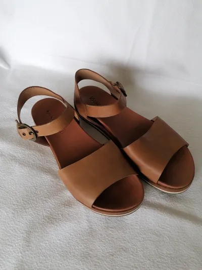 Kickers Sandalen Damen Gr. 40 Braun Leder Casual Sommerschuhe