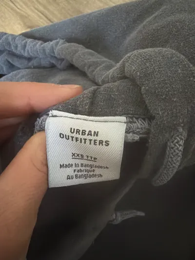 Urban Outfitters Hoodie Mandala Natural Elements Grau Gr. XXS Damen