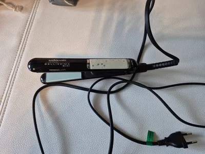 Udo Walz MC210 Glätteisen Mini Schwarz Reise Haarglätter