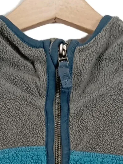 hessnatur Kinder Fleecejacke mit Kapuze Gr. 140 Mehrfarbig Outdoor