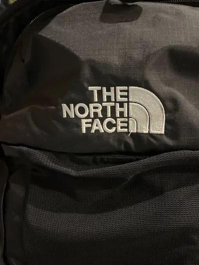 The North Face Recon Rucksack Schwarz 30L Outdoor Daypack