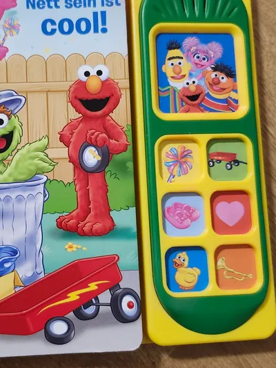 Sesamstraße Soundbuch Nett sein ist cool! Activity Buch mit Spielzeug