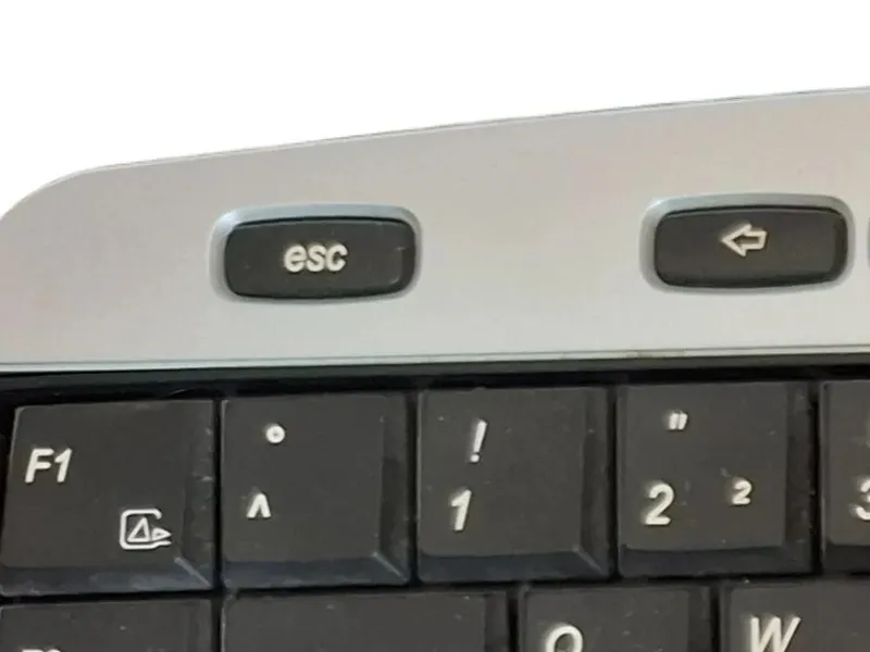 CHERRY Tastatur Silber Multimedia Kompakt PC Computer Desktop 2