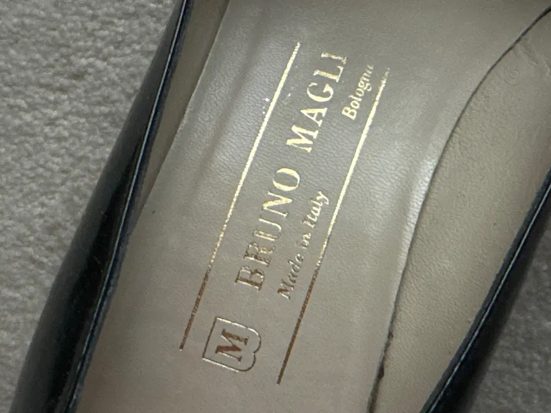 Bruno Magli Damen Pumps Schwarz Elegant Gr. 38.5 mit Schleife 3