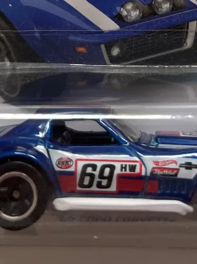 Hot Wheels Corvette Retro Racers Spielzeugauto Modellauto