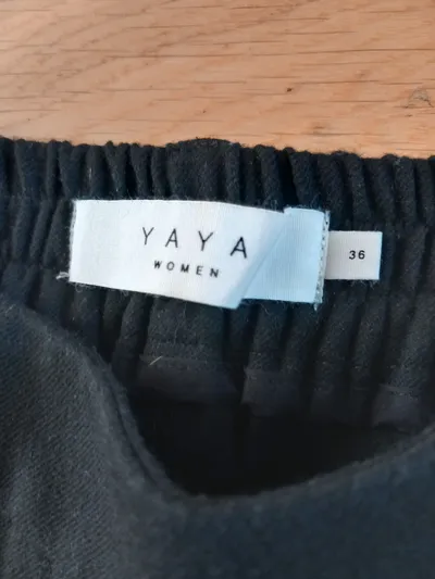 YAYA Damen Anzughose Business Schwarz Gr. 36