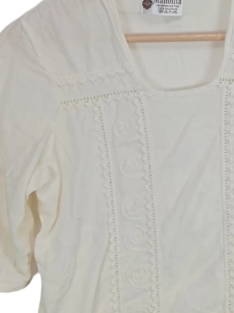 Manolita Damen Bluse Gr. 38 Weiß Baumwolle Stickerei Kurzarm Feminin 2
