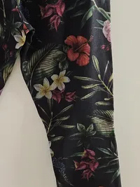 Dreamstar Damen Stoffhose Blumenmuster Mehrfarbig Gr. 40 Casual 4