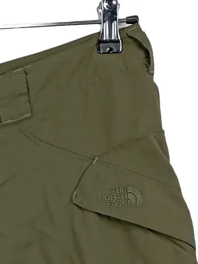 The North Face Damen Sport Shorts Outdoor Gr. 38/M Oliv