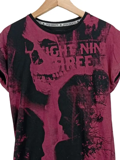 Yakuza Damen T-Shirt Rot Streetwear Gr. 36/S Grafisch