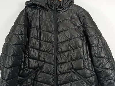 Helena Vera Damen Steppjacke mit Kapuze Schwarz Gr. 42/XL