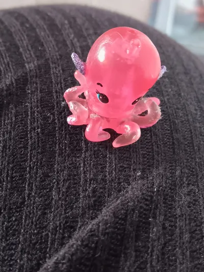 Hatchimals Oktopus Spielfigur Pink 3cm Sammelfigur Kinder Spielzeug