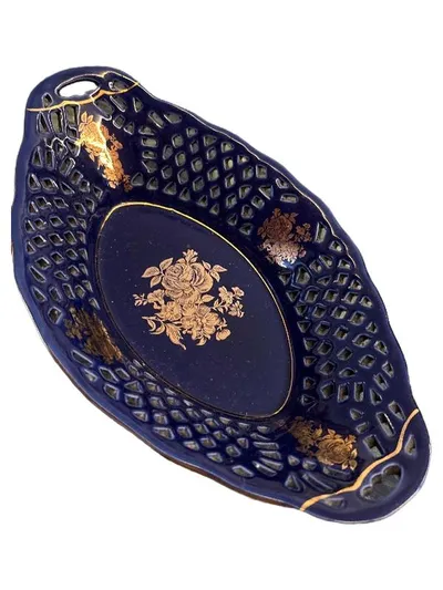 MF Design Porzellan Dekoschale Rosen Lochmuster Blau Festlich 14.5cm