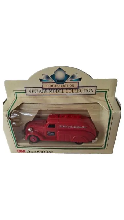 3M Vintage Model Collection LKW Modellfahrzeug Rot Sammlerstück