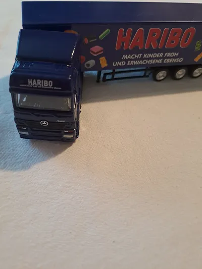 Haribo LKW Modellfahrzeug Mercedes-Benz Actros Truck blau Sammler