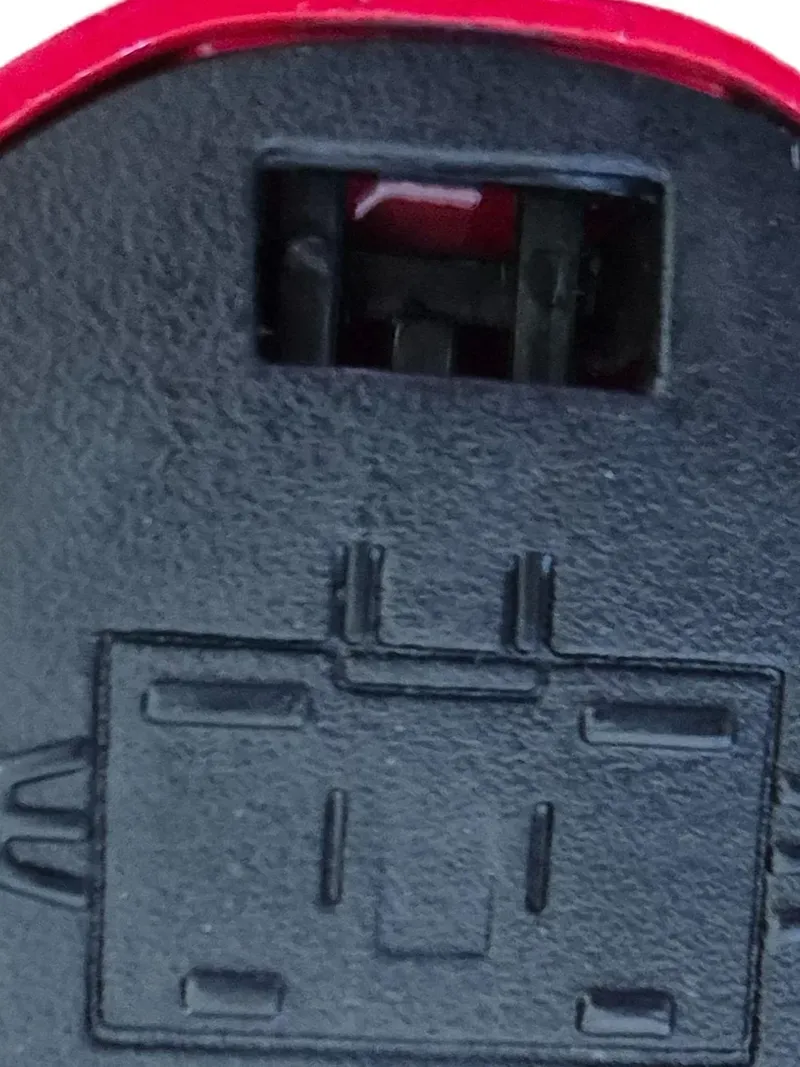Bburago Audi R8 Modellfahrzeug Rot 1:43 Sammlerauto 10cm 4