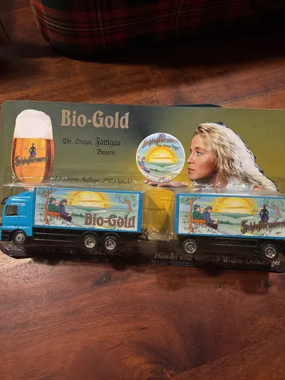 Modell LKW Bio-Gold Oelschlegel Sattelzug Sammlerstück Mehrfarbig 22 cm
