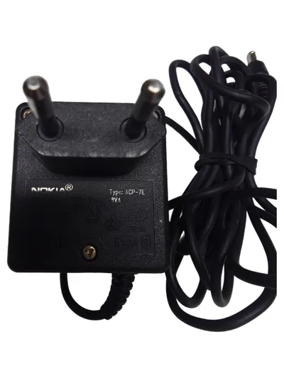 Nokia Ladegerät ACP-7E Steckdosenladegerät Schwarz Original