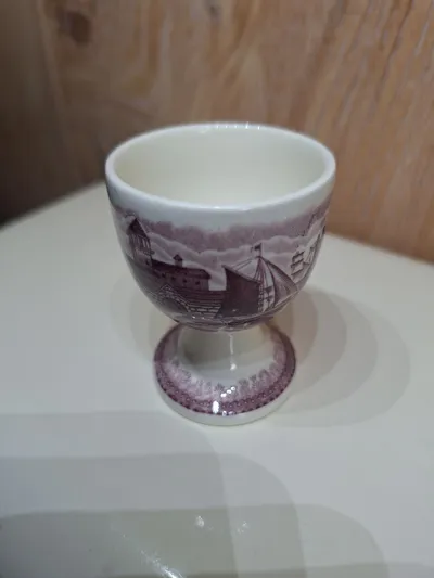 Wedgwood Eierbecher Vintage Mehrfarbig Keramik Landschaften Motiv Sammlerstück